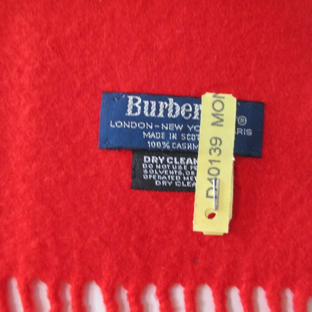 GENUINE BURBERRY CASHMERE SCARF❤️ - Picture 9 of 14